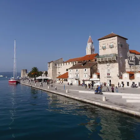 Zdenka Apartament Trogir