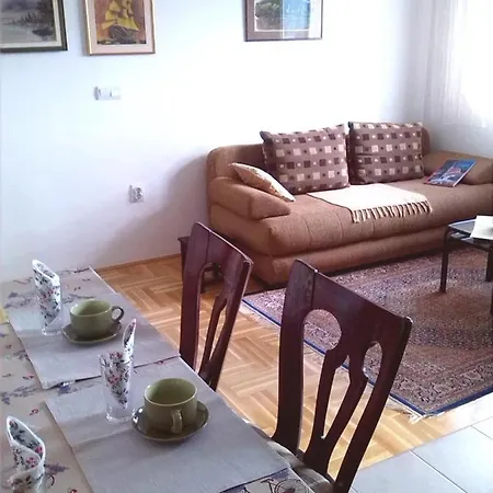 Zdenka Lejlighed Trogir